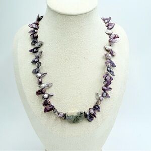 Vintage Beautiful Keshi Freshwater Pearl with Gem Stone Padent